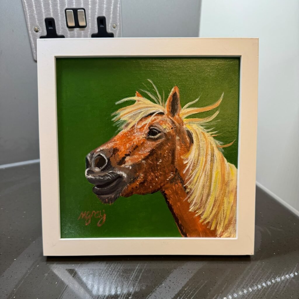 Pony on Olive leaf green 20 x 20cm