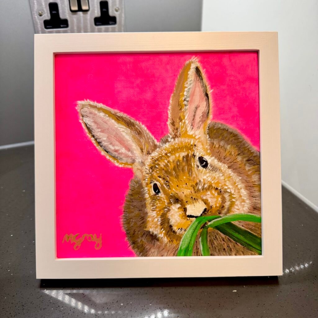 Rabbit on pink 20 x 20 cm