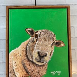 Curious Sheep on green 25 × 30 cm