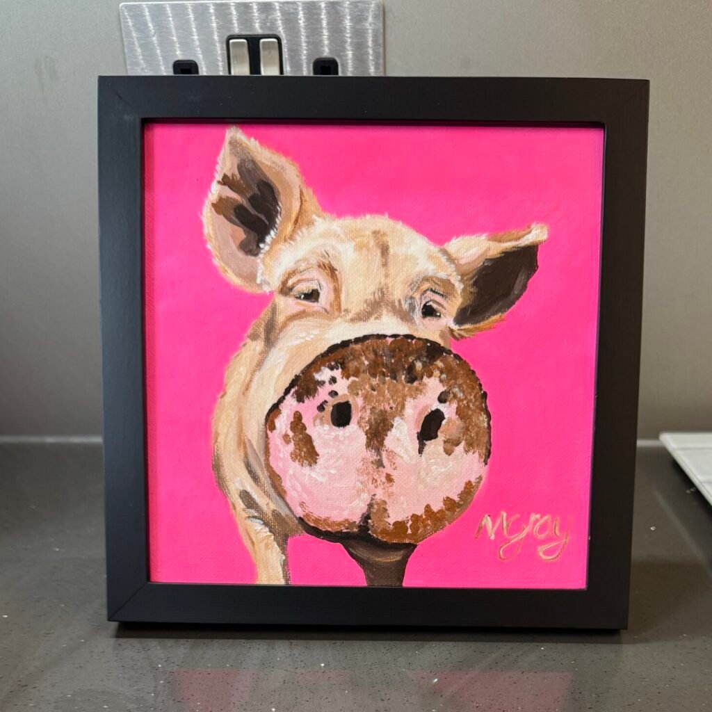 Pig with muddy snout on pink 20 x 20 cm